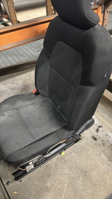 Siege avant gauche RENAULT CLIO 5  - 1