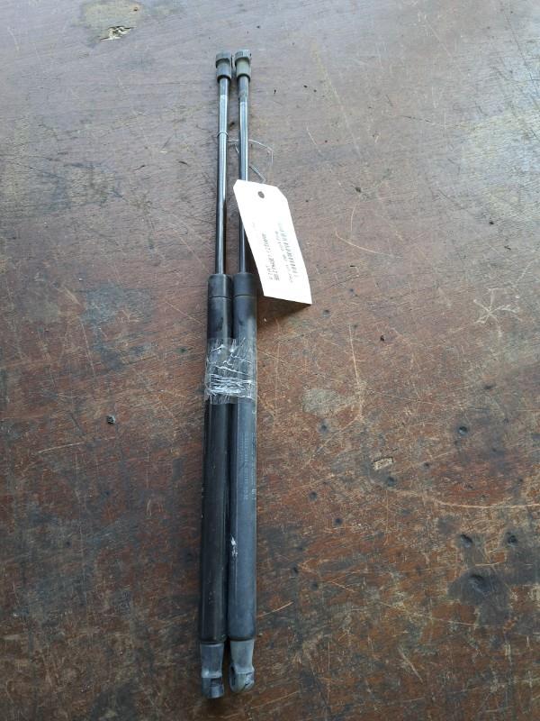 Verin de coffre FIAT 500 2 PHASE 1 Essence - 1