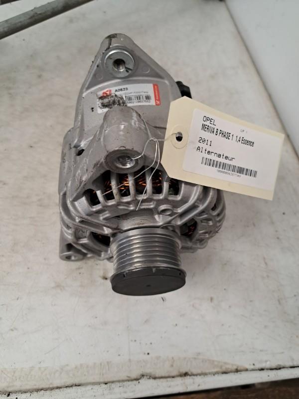 Alternateur OPEL MERIVA B PHASE 1 Essence - 1