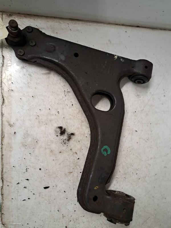 Triangle avant gauche OPEL MERIVA B PHASE 1 Essence - 1