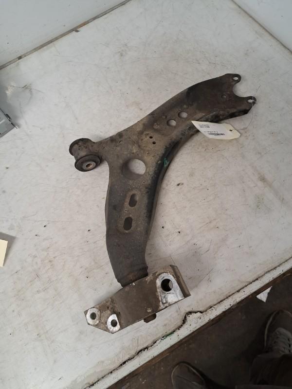 Triangle avant gauche VOLKSWAGEN GOLF 6 Diesel - 1