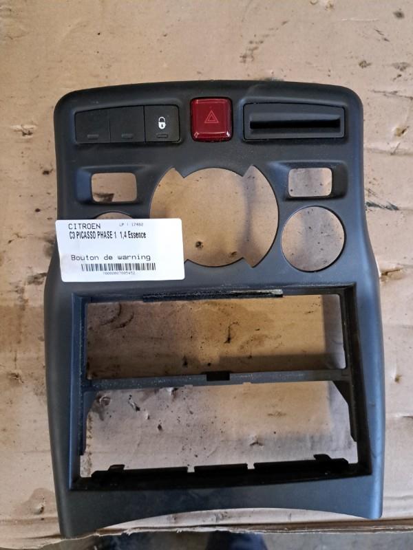 Bouton de warning CITROEN C3 PICASSO PHASE 1 Essence - 1