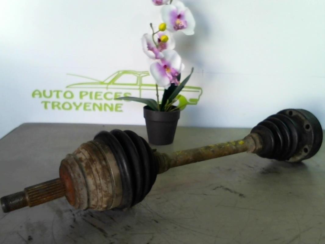 Giunto cardanico albero di trasmissione sinistro VOLKSWAGEN PASSAT 4 PHASE 1 Diésel - 1