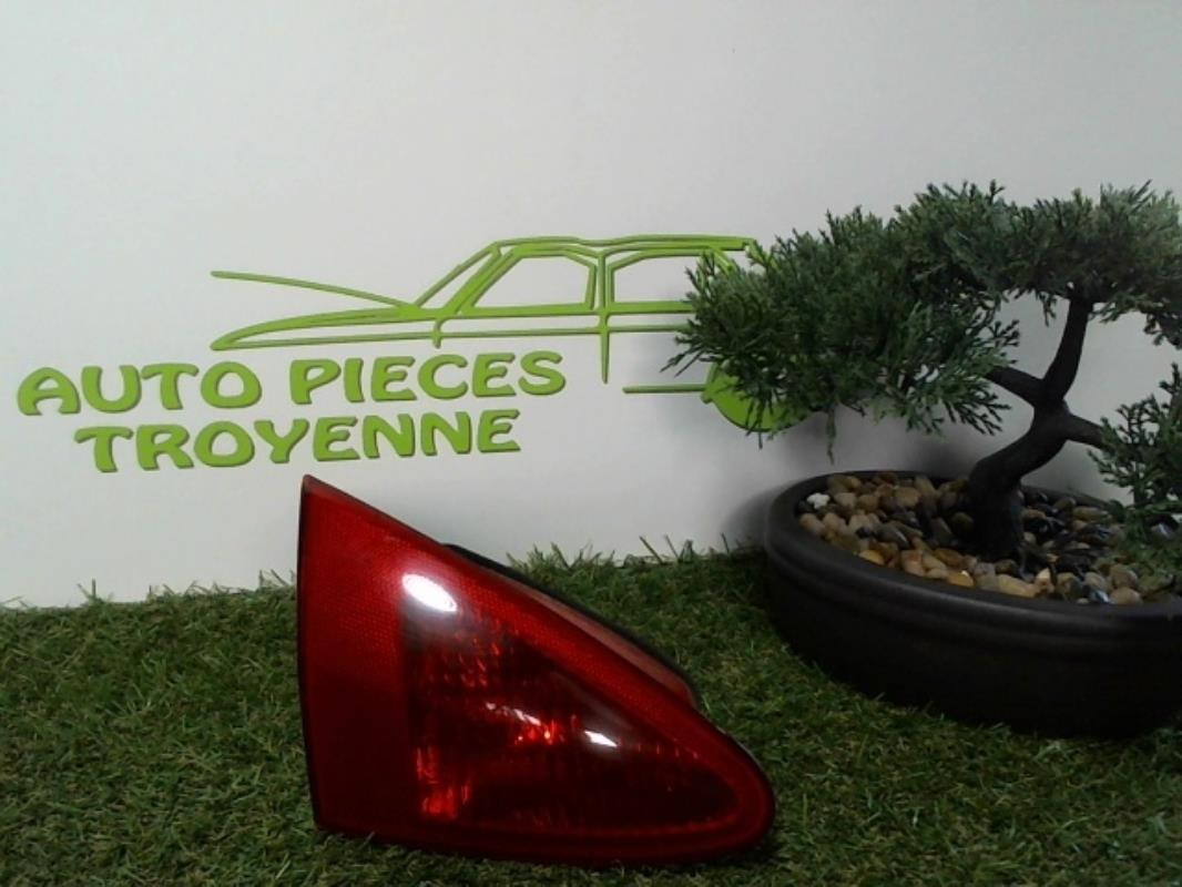 Gruppo ottico posteriore secondario sinistro (luci) ALFA ROMEO 147 PHASE 1 Diésel - 1