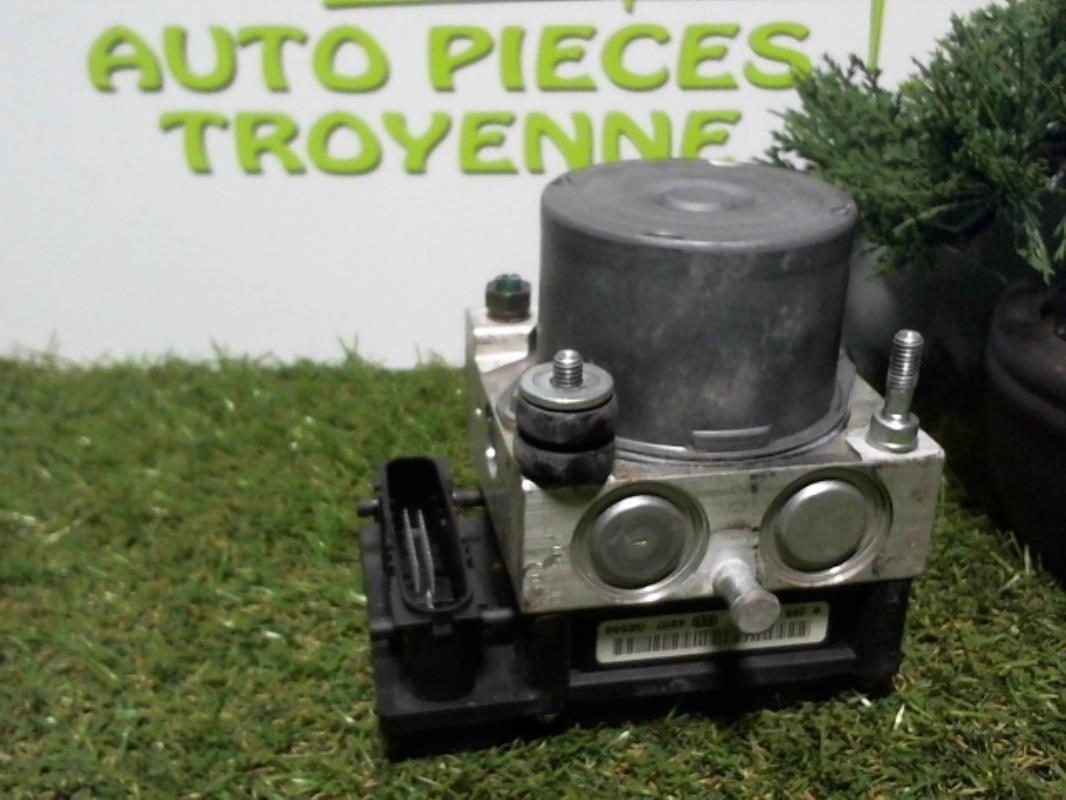 Bloc ABS (freins anti-blocage) RENAULT MODUS PHASE 1 Diesel - 1