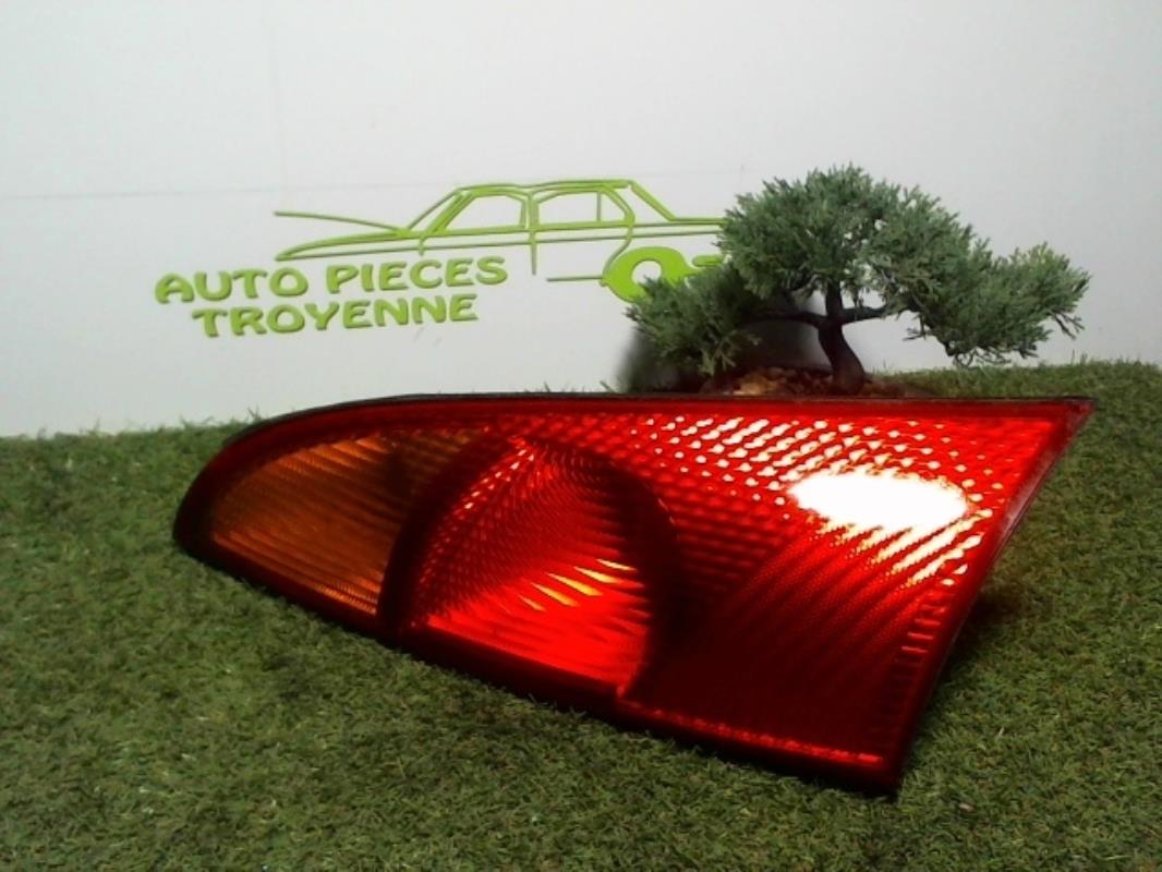 Fanale posteriore principale sinistro (luci) FORD FOCUS 1  - 1