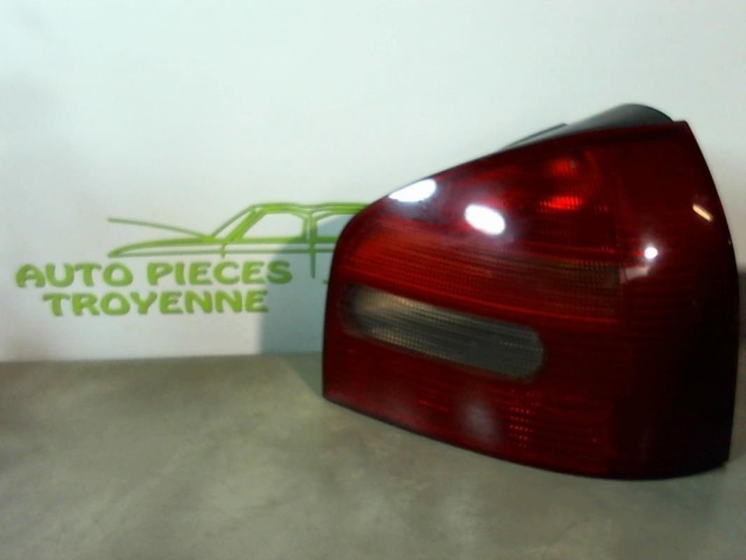 Fanale posteriore principale destro (luci) AUDI A3 1 PHASE 1 Diésel - 1