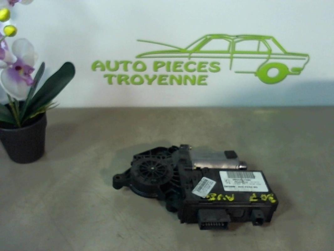 Motore alzacristalli anteriore destro PEUGEOT 307 PHASE 1 Diésel - 1