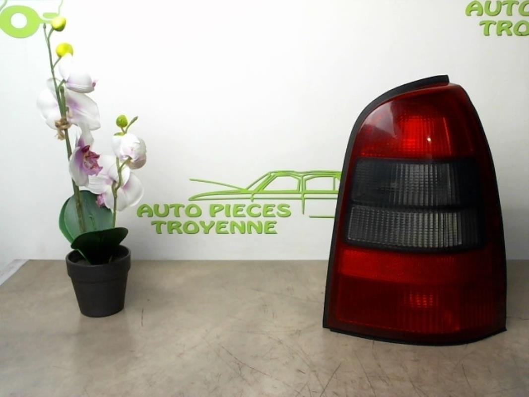 Fanale posteriore principale destro (luci) OPEL VECTRA A Diésel - 1