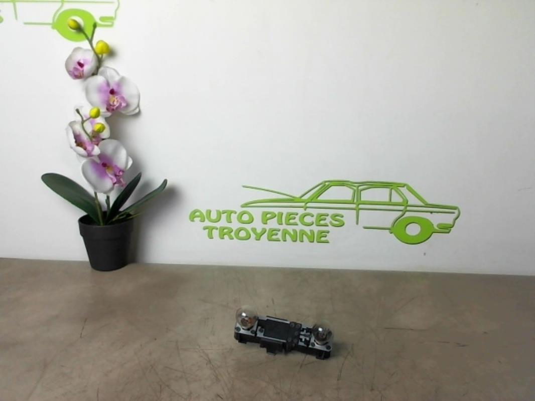 Base portalampade fanale posteriore sinistro RENAULT LAGUNA 1 PHASE 2 Gasolina - 1