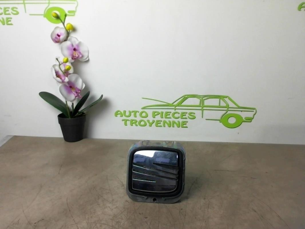 Poignee hayon SEAT IBIZA 2 PHASE 3 Essence - 1