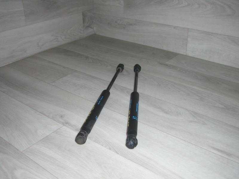 Molla a gas bagagliaio PEUGEOT 407 PHASE 1 Diésel - 1