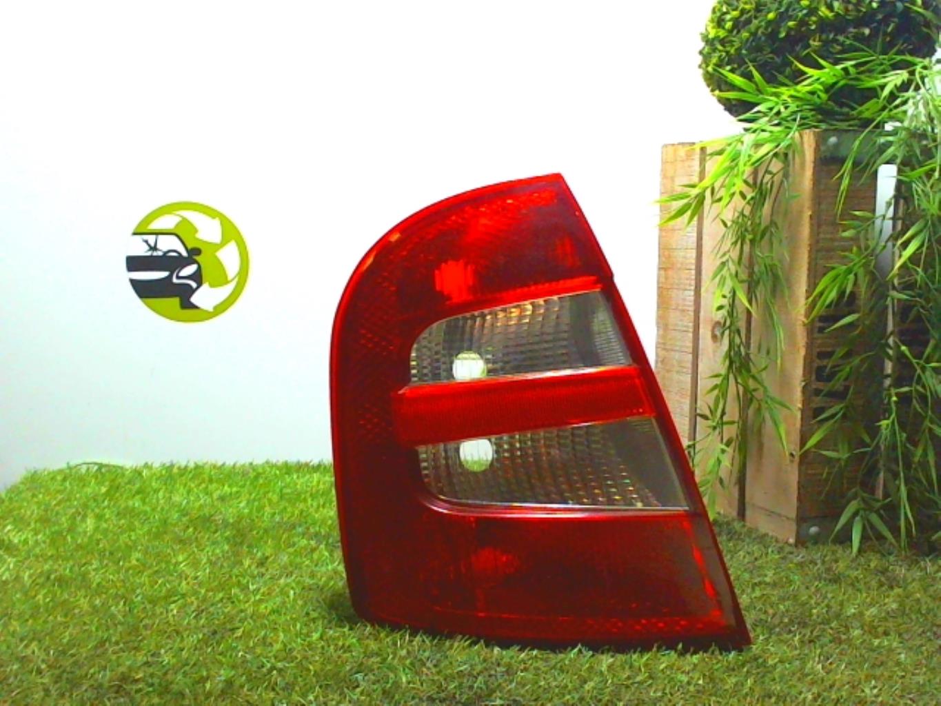 Fanale posteriore principale sinistro (luci) SKODA FABIA 1 PHASE 1 Diésel - 1