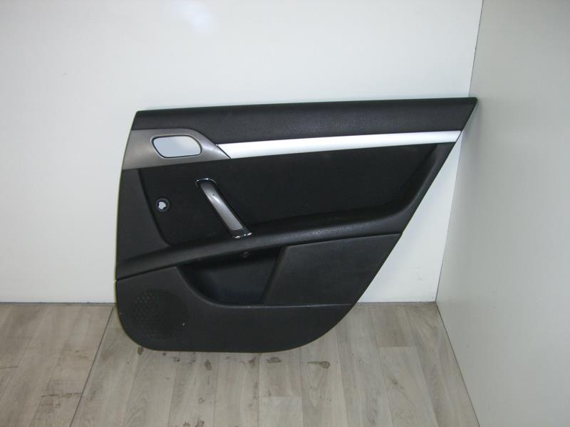 Pannello portiera posteriore destro PEUGEOT 407 PHASE 1 Diésel - 1