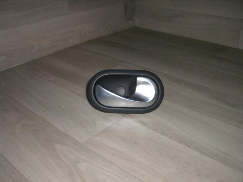 Maniglia interna posteriore destra RENAULT MODUS PHASE 1 Diésel - 1
