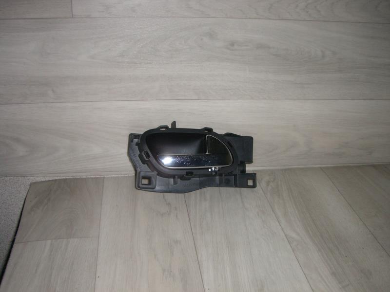 Maniglia interna anteriore destra PEUGEOT 407 PHASE 1 Diésel - 1