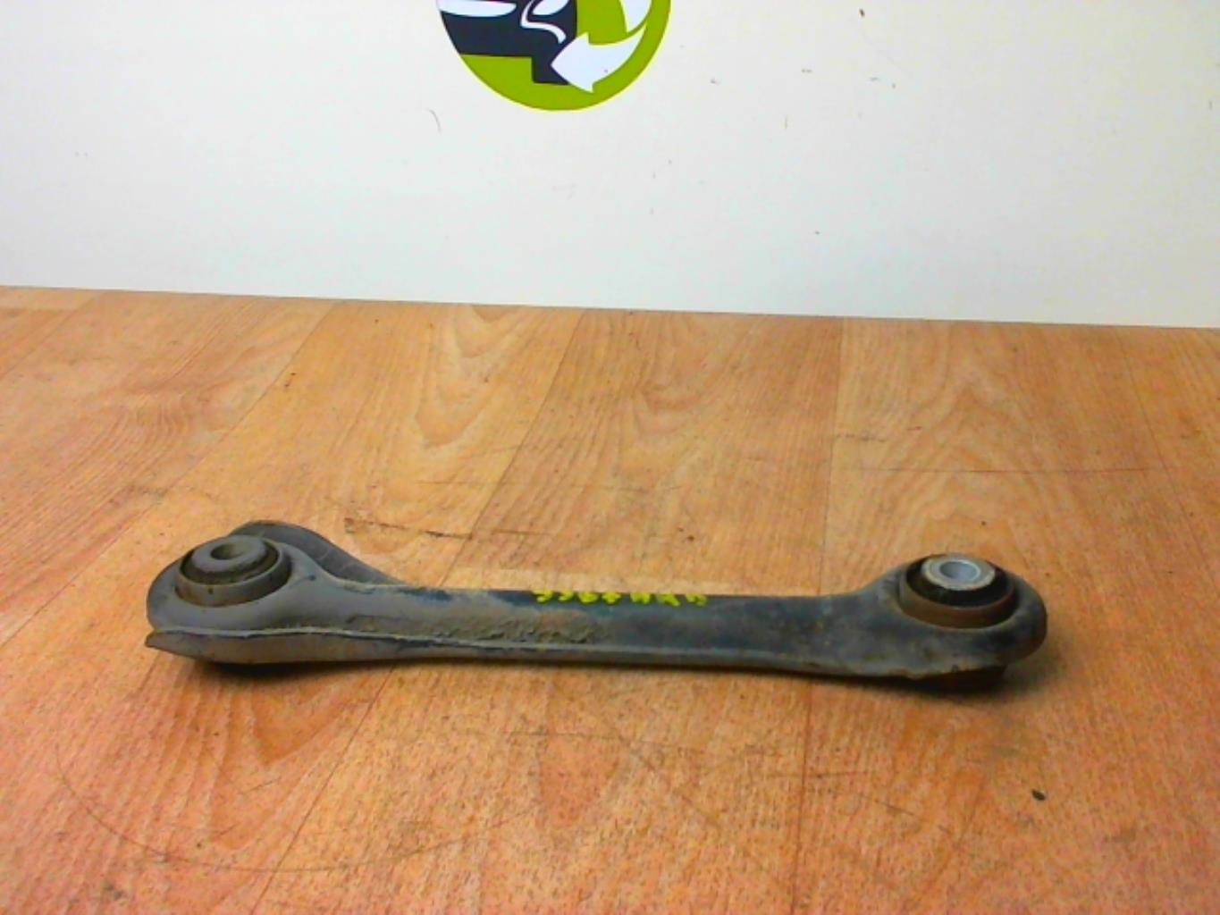 Braccio sospensione posteriore destra VOLKSWAGEN TOURAN 1 PHASE 1 Diésel - 1