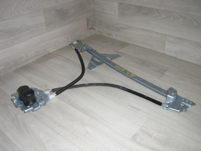 Alzacristalli manuale posteriore destro PEUGEOT 307 PHASE 1 BREAK Diésel - 1