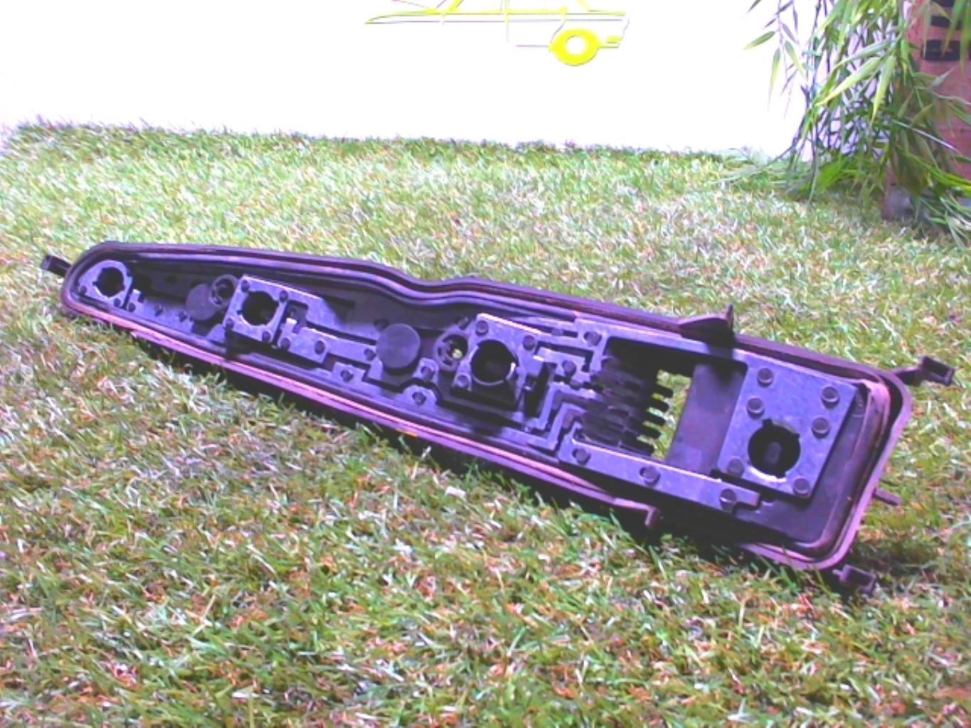 Base portalampade fanale posteriore destro OPEL MERIVA A PHASE 1 Diésel - 1