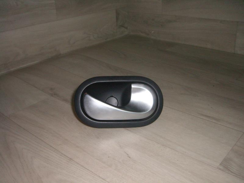 Maniglia interna anteriore destra RENAULT MEGANE 2 PHASE 2 Diésel - 1