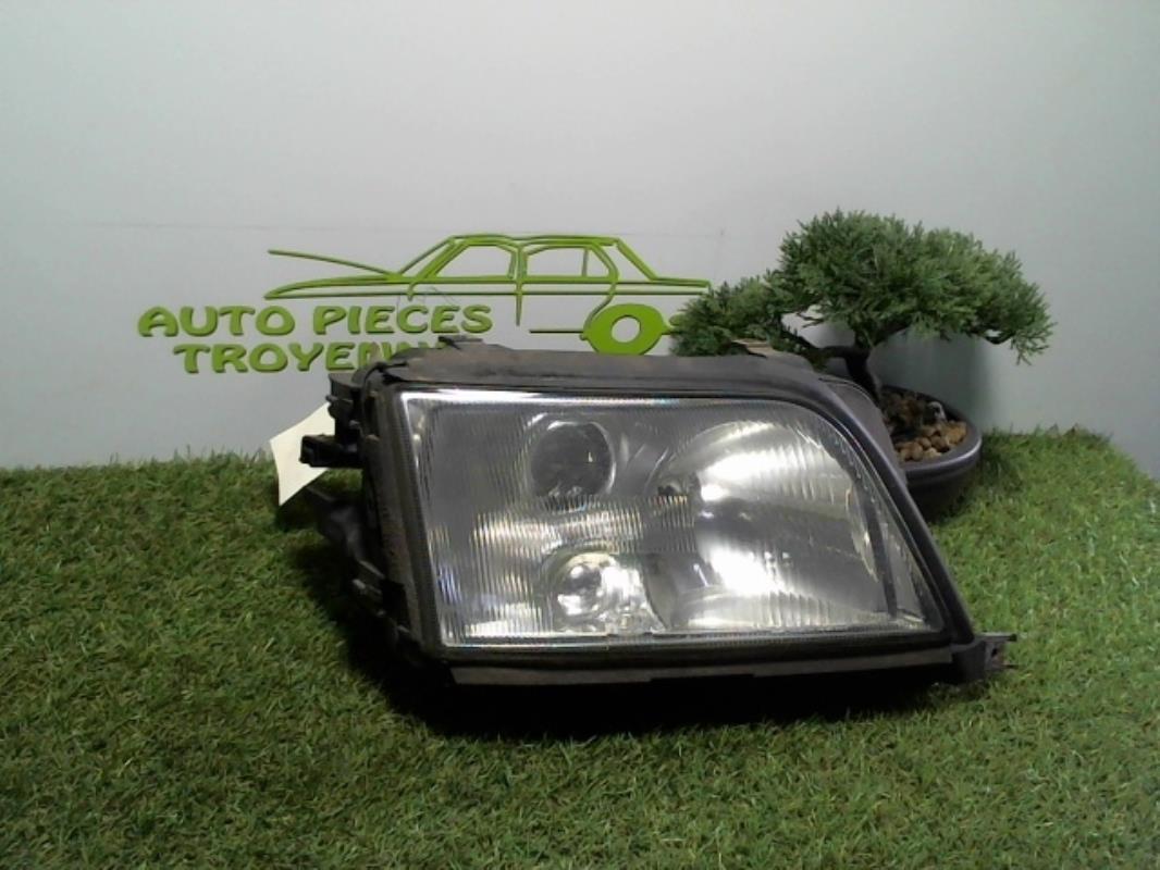 Gruppo ottico anteriore principale destro (luci)(faro) AUDI 100 3  - 1