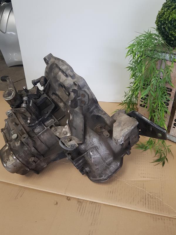 Boite de vitesses SUZUKI SWIFT 3 Diesel - 1