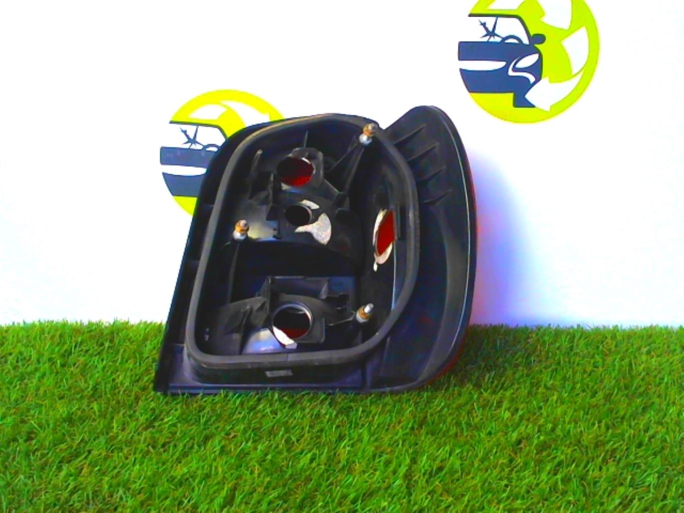 Fanale posteriore principale sinistro (luci) VOLKSWAGEN POLO 3  - 1