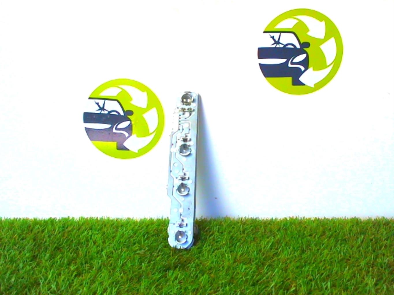 Base portalampade fanale posteriore sinistro SKODA FABIA 1 PHASE 1  - 1
