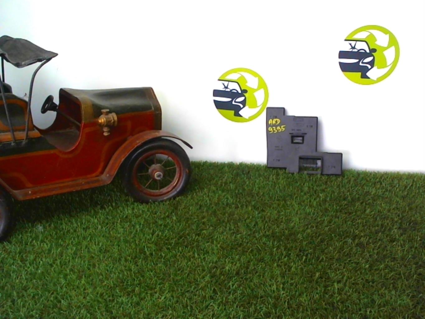Base portalampade fanale posteriore destro FORD FIESTA 4 PHASE 2 Gasolina - 1