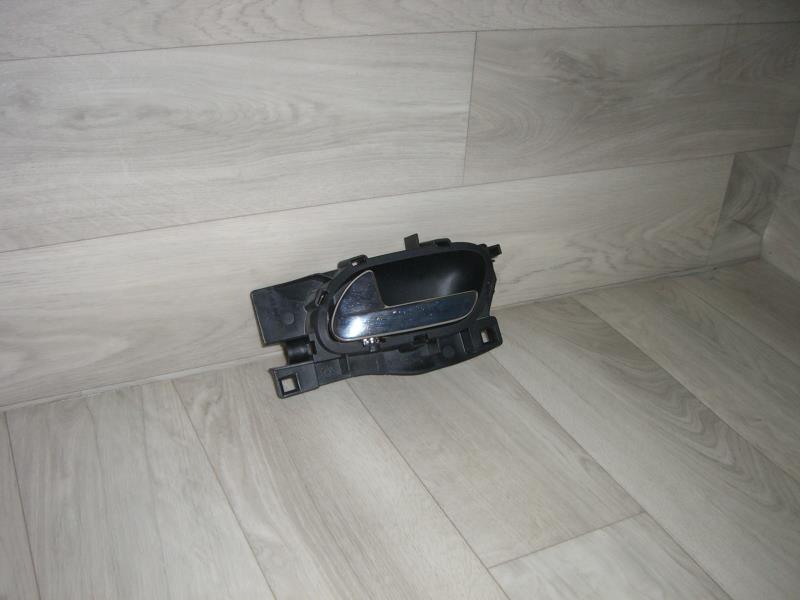 Maniglia interna anteriore sinistra PEUGEOT 407 PHASE 1 Diésel - 1