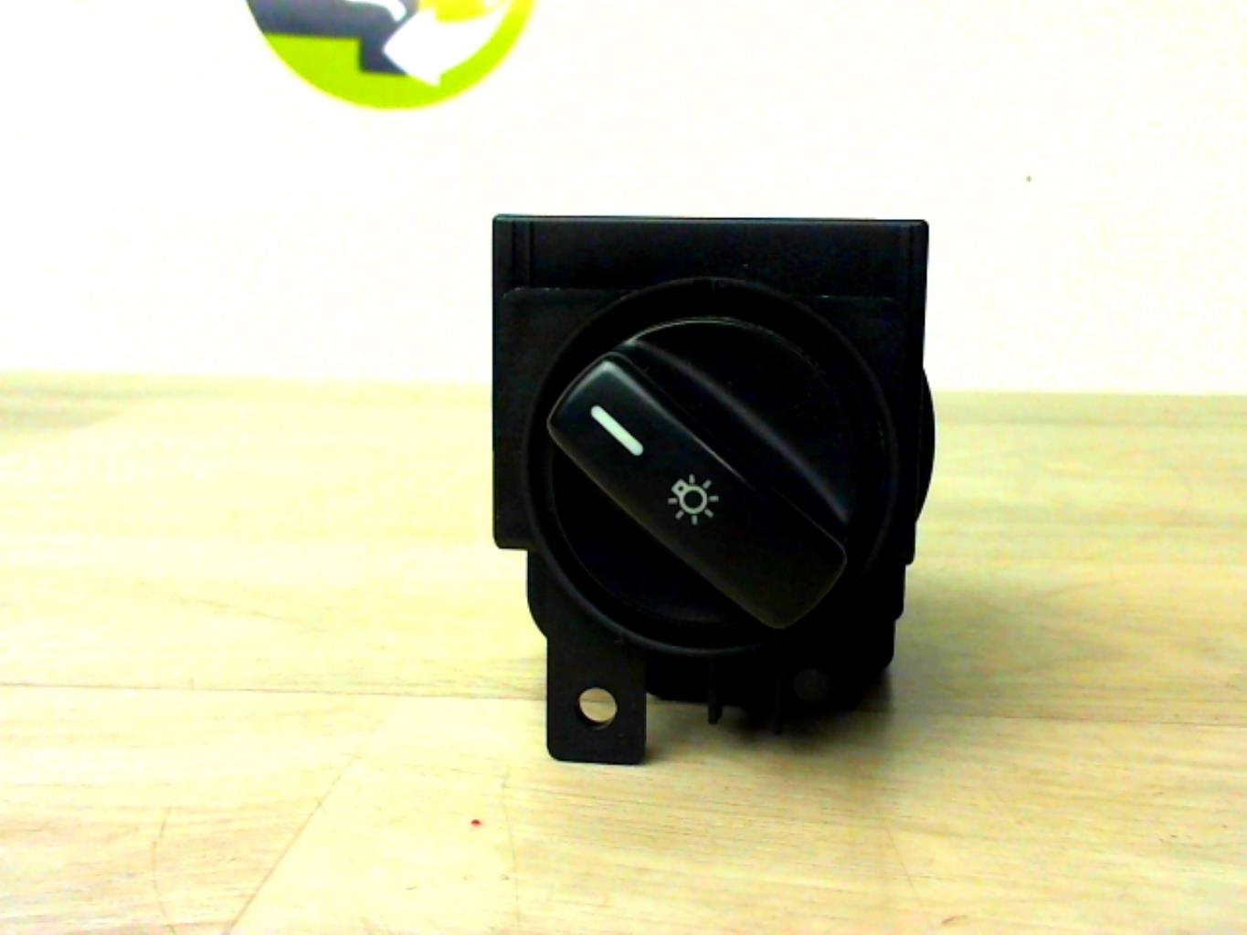 Commande de phare MERCEDES CLASSE A 169 PHASE 1 Diesel - 1