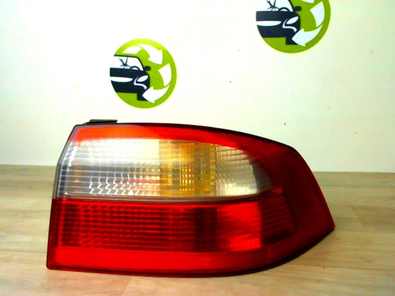 Fanale posteriore principale destro (luci) RENAULT LAGUNA 2 PHASE 1 Diésel - 1