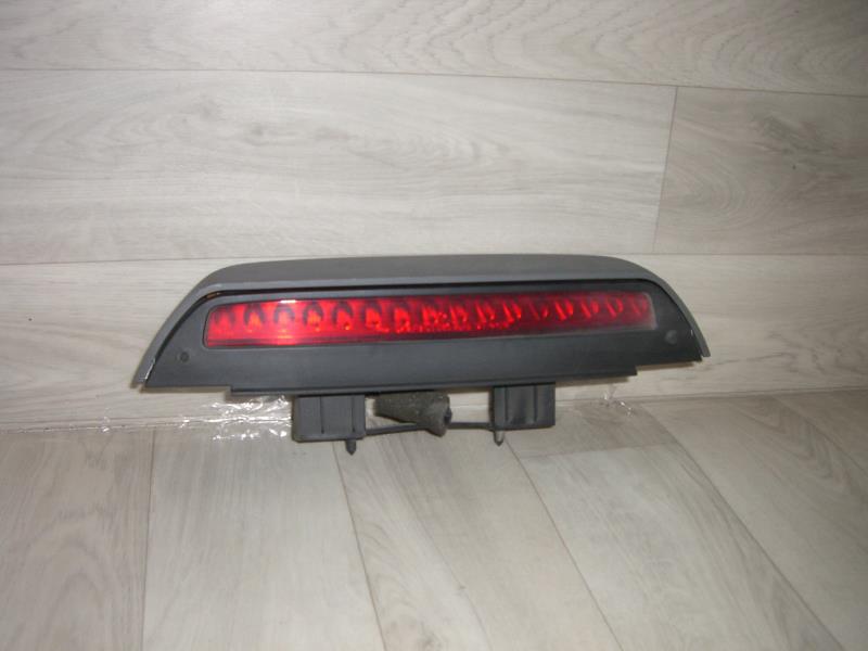 Luce stop centrale KIA CARENS 2 Diésel - 1