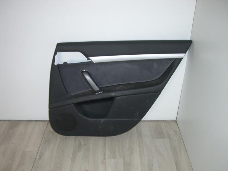 Pannello portiera posteriore destro PEUGEOT 407 PHASE 1 BREAK Diésel - 1