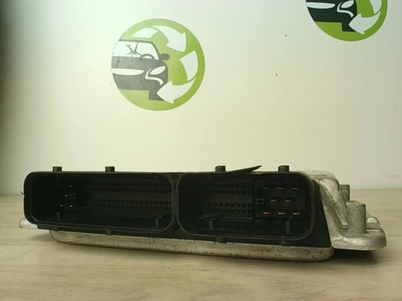 Centralina VOLKSWAGEN POLO 4 PHASE 2 Diésel - 1