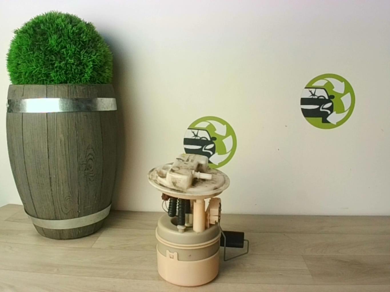 Pompe immergee RENAULT CLIO 2 PHASE 2 Essence - 1