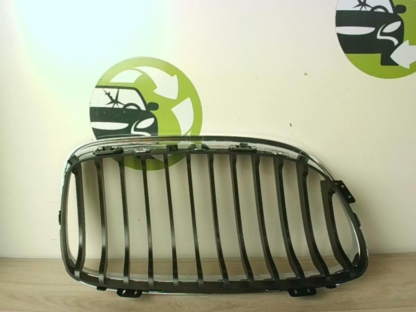 Grille de calandre gauche BMW SERIE 3 E90 PHASE 1  - 1