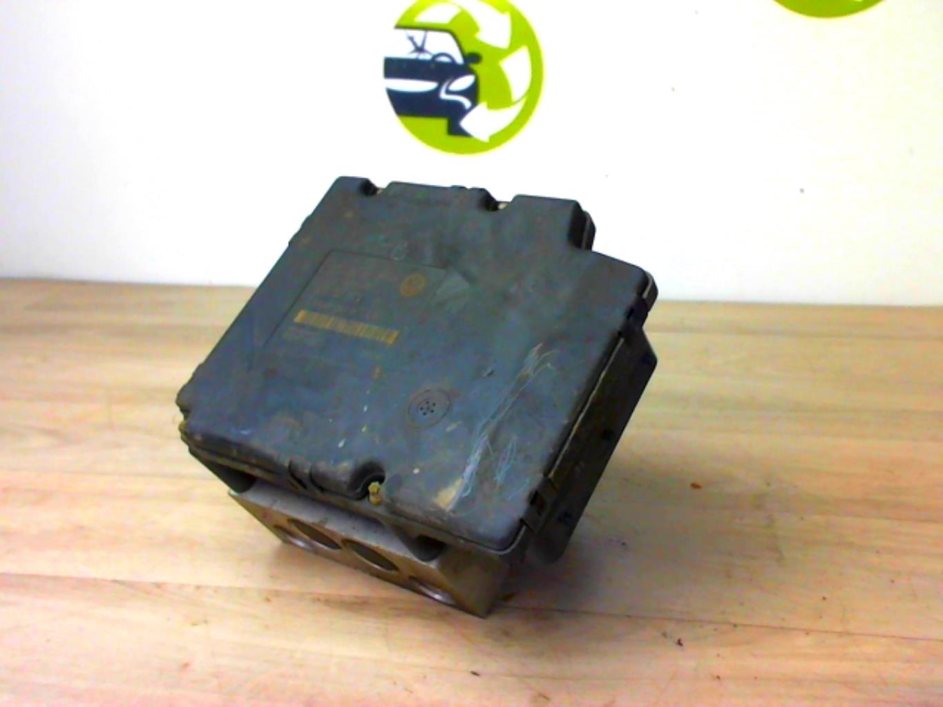 Blocco ABS (antibloccaggio freni) VOLKSWAGEN GOLF 4 Diésel - 1