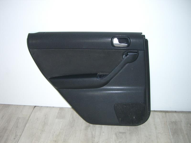 Panel de puerta trasera izquierda AUDI A3 1 PHASE 2 Diésel - 1
