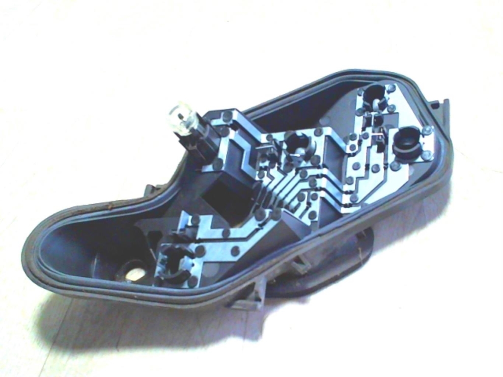 Base portalampade fanale posteriore destro OPEL CORSA D PHASE 1 Diésel - 1