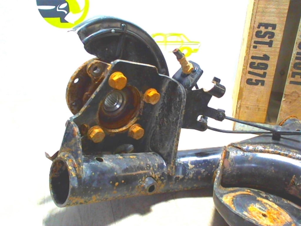 Mozzo posteriore sinistro FIAT PANDA 2 PHASE 1 Diésel - 1