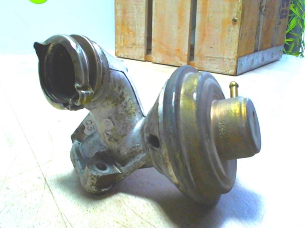 Vanne EGR PEUGEOT 206 PHASE 1 Diesel - 1