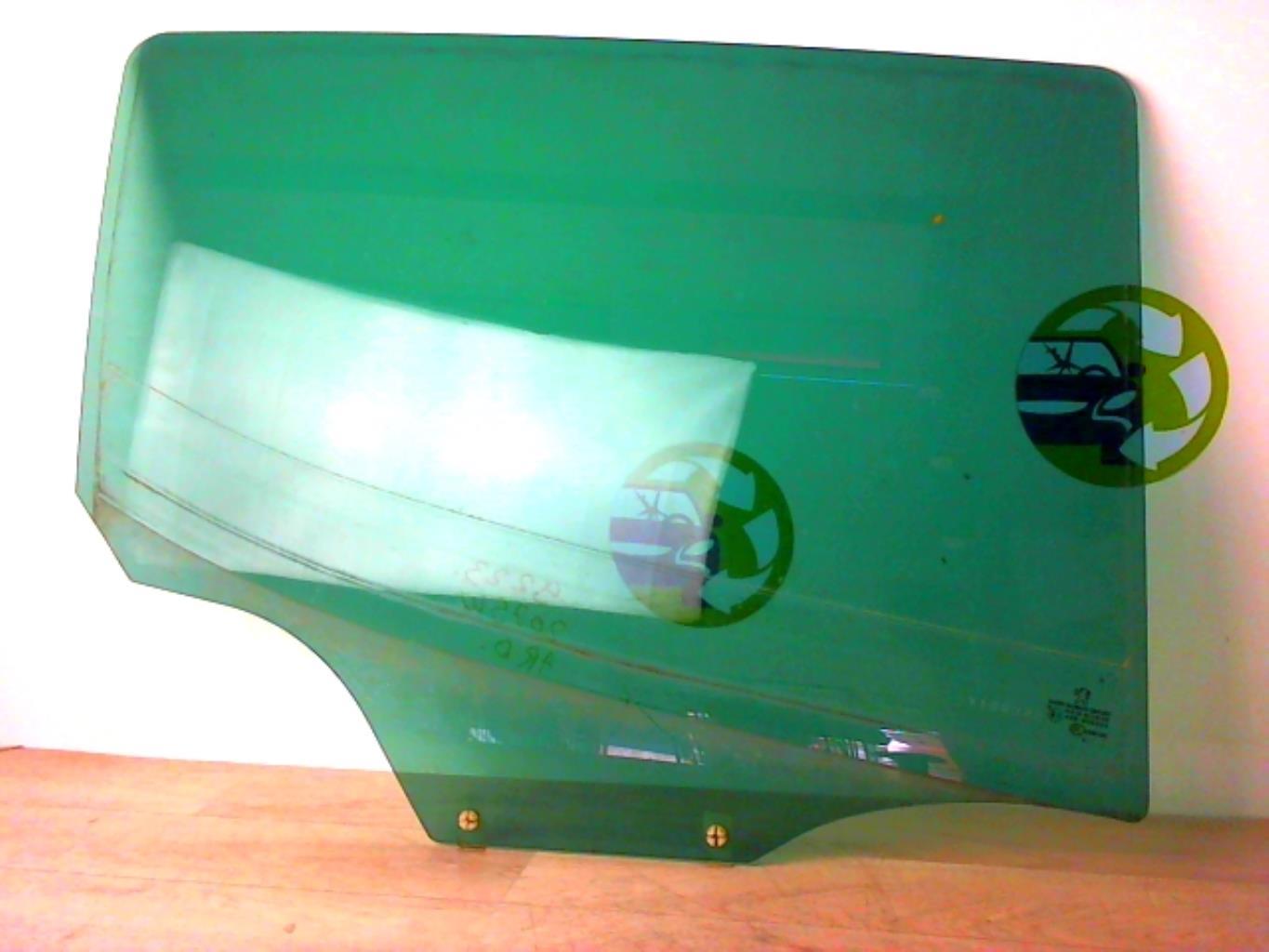 Vetro posteriore destro PEUGEOT 207 Gasolina - 1