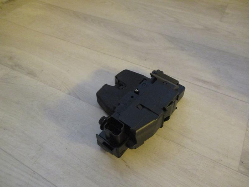 Serrure de hayon CITROEN C4 2 PHASE 1  - 1