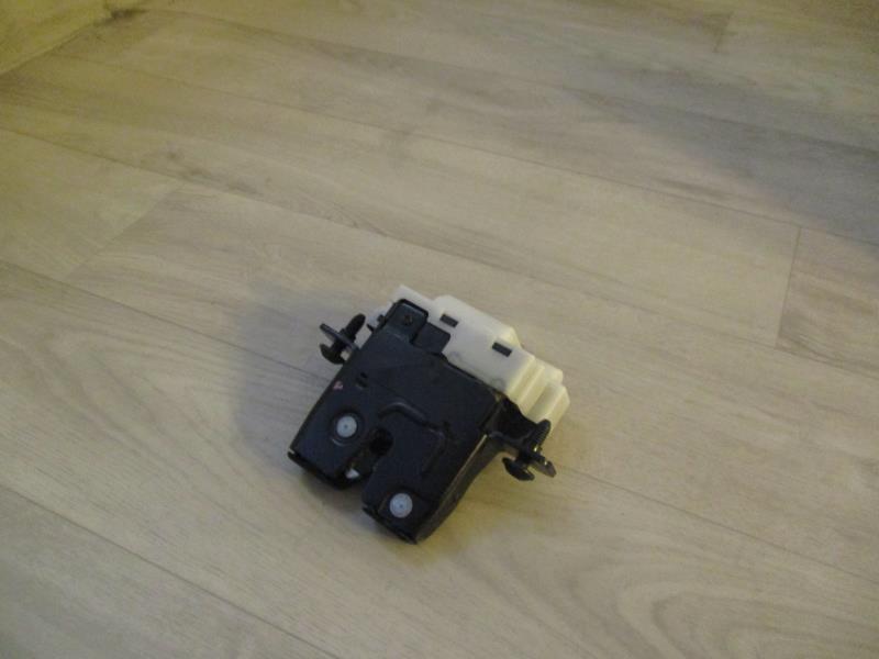 Serrure de hayon RENAULT CLIO 3  - 1