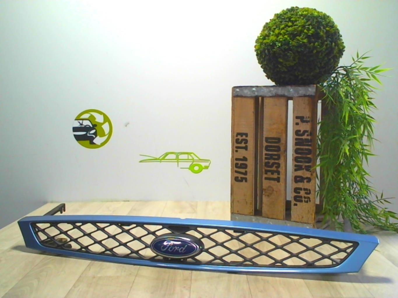 Calandre FORD FOCUS 1 Essence - 1