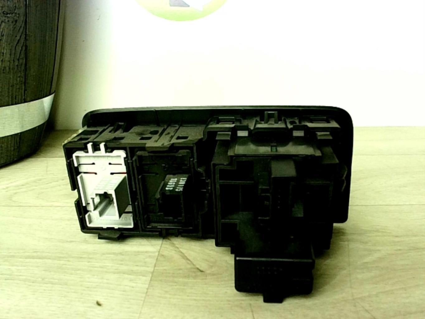 Commande de reglage hauteur de phare RENAULT MEGANE 3 PHASE 1 Diesel - 1