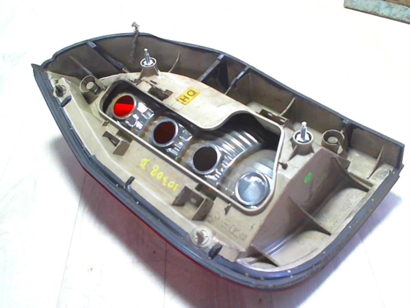 Fanale posteriore principale destro (luci) OPEL ZAFIRA A PHASE 1 Diésel - 1