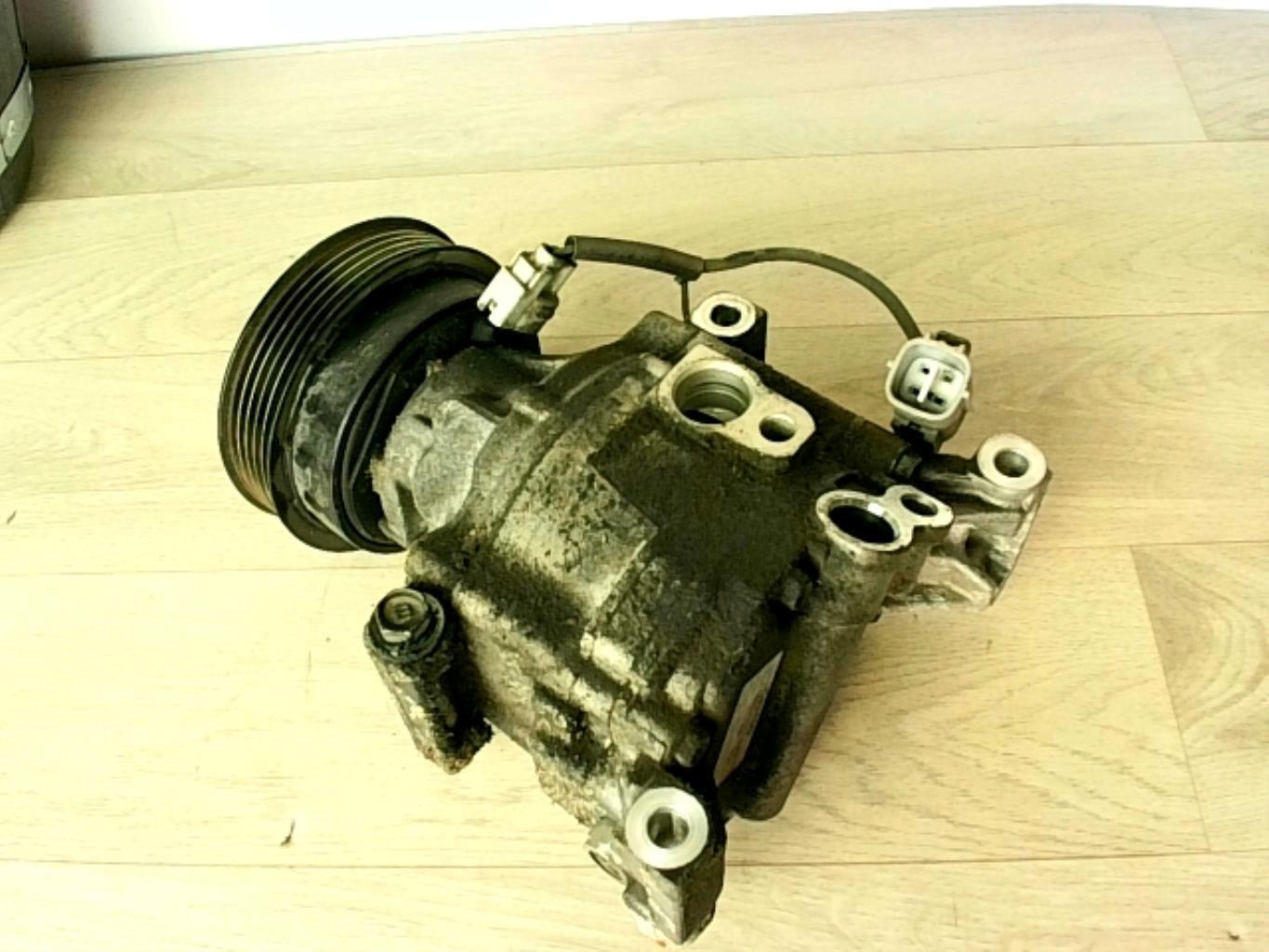 Compresseur clim TOYOTA COROLLA 10 PHASE 2 Diesel - 1