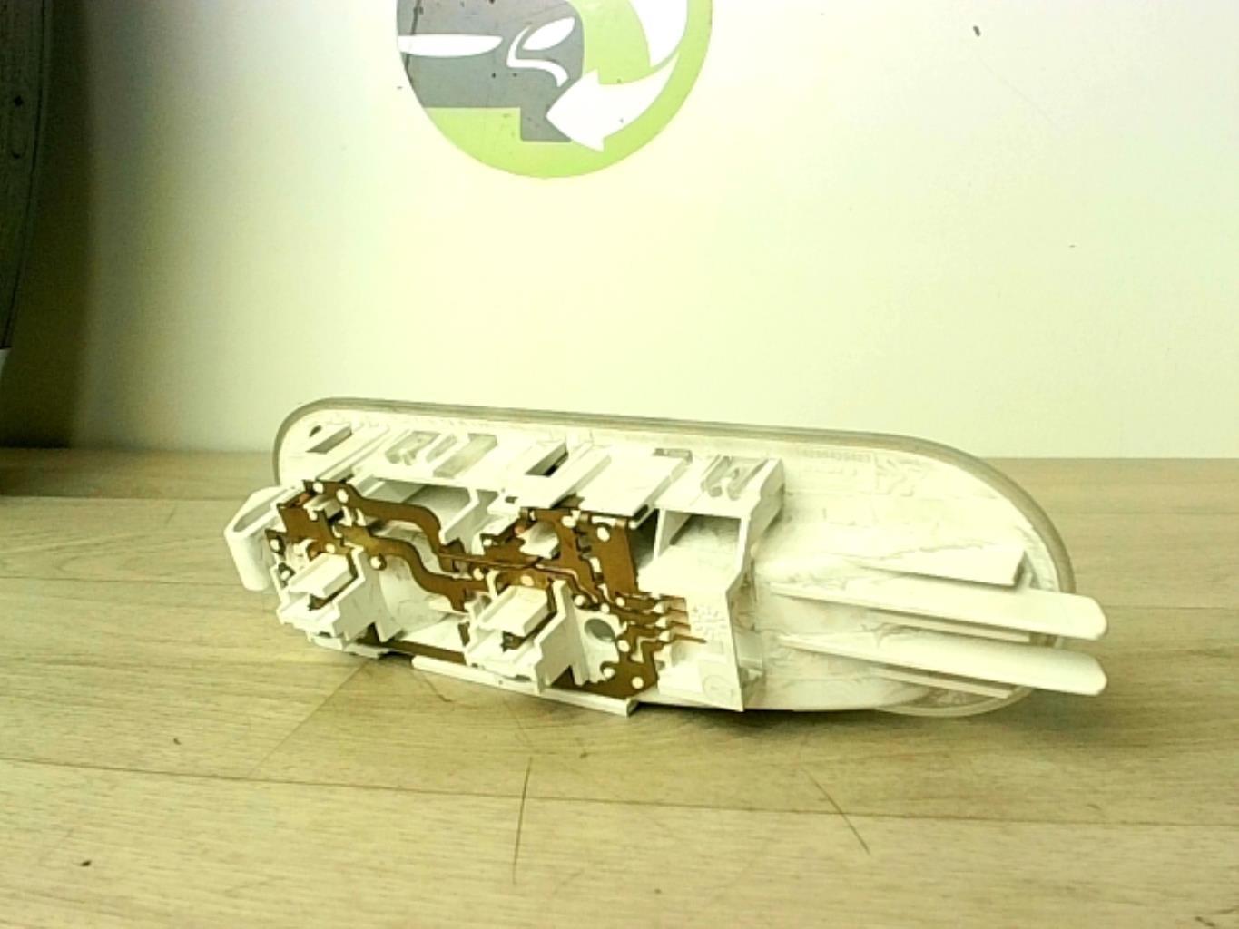 Eclairage de plafonnier RENAULT KANGOO 2 PHASE 1 Diesel - 1